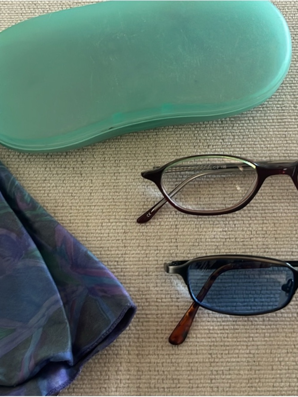 Classic Women's Reading Glasses with Tortoiseshell Frame - Brown